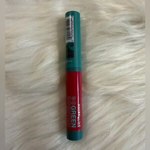🩷5/$10 Maybelline Green Edition Lip Gloss - Bold Red